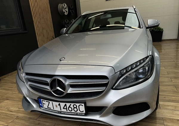 Mercedes-Benz Klasa C cena 72900 przebieg: 140000, rok produkcji 2014 z Połczyn-Zdrój małe 667